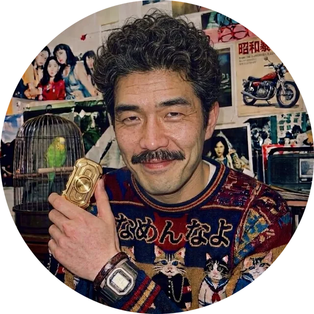 スライダーを手にした上村朔之介会長